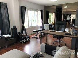 3 Bedroom Townhouse for sale at Urban Sathorn, Bang Chak