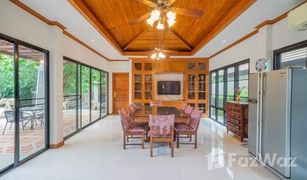 5 Bedrooms House for sale in Rawai, Phuket 