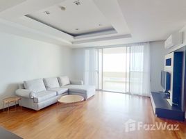 2 Bedroom Apartment for rent at Newton Tower, Khlong Toei