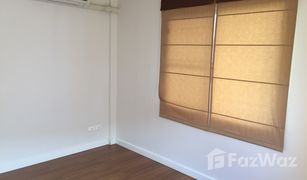 3 Bedrooms House for sale in Dokmai, Bangkok Mantana Onnut-Wongwaen