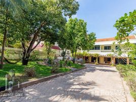 5 Bedroom House for sale in Srah Chak, Doun Penh, Srah Chak