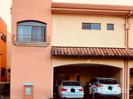 Maison 4 chambre à vendre à Brasil de Santa Ana, Santa Ana