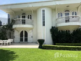 4 Bedroom House for sale in Phra Khanong Bangkok, Bang Chak