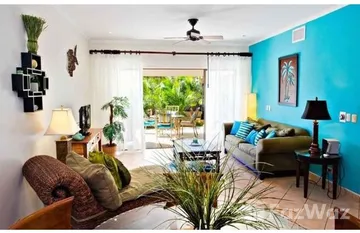 The Kelty at Sunrise 45: A Secluded 3 BR Resort Condo Steps From Playa Tamarindo in , 구아나테스터
