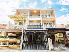 ขายทาวน์เฮ้าส์ 4 ห้องนอน ใน พลับพลา, กรุงเทพมหานคร, พลับพลา, วังทองหลาง