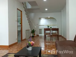2 Bedroom Townhouse for sale at Town and Country, Krathum Rai, Nong Chok