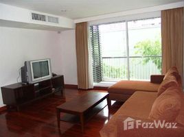 2 спален Кондо в аренду в Urbana Sukhumvit 15, Khlong Toei Nuea