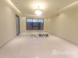 4 спален Вилла на продажу в Al Zaheya Gardens, Al Zahya