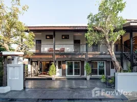 6 Bedroom Villa for sale in Pa Daet, Chiang Mai, Pa Daet, Mueang Chiang Mai, Chiang Mai