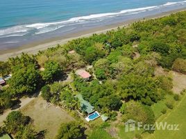 4 Bedroom House for sale at Dominical, Aguirre