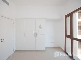 2 спален Квартира на продажу в Zahra Breeze Apartments 4A, Zahra Breeze Apartments, Town Square