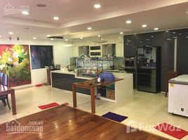 3 Habitación Departamento en alquiler en Chung cư 15-17 Ngọc Khánh, Giang Vo, Ba Dinh