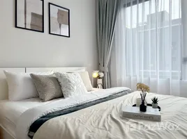 Studio Apartment for rent at Chewathai Pinklao, Bang Yi Khan, Bang Phlat