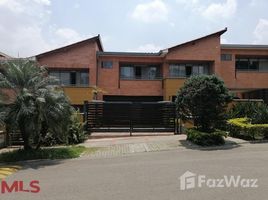 4 chambre Maison for sale in El Tesoro Parque Comercial, Medellin, Medellin