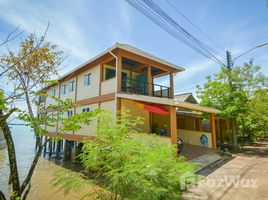 2 Schlafzimmern Haus zu vermieten in Ko Lanta Yai, Krabi New House on Stilts Over the Sea in Lanta