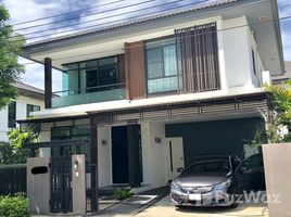 3 Bedroom Villa for sale at Manthana Onnut-Wongwaen 4, Dokmai, Prawet