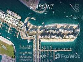 2 Bedroom Apartment for sale at Seapoint, EMAAR Beachfront