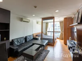 1 chambre Condominium à louer à , Khlong Toei