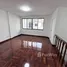 3 Bedroom Townhouse for rent at Pornchai Village, Bang Lamphu Lang