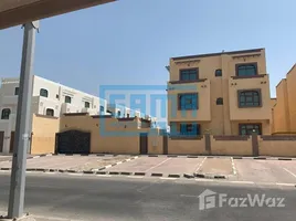 8 침실 Mohamed Bin Zayed City에서 판매하는 빌라, 무사파 산업 지역