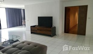 3 Bedrooms Condo for sale in Chong Nonsi, Bangkok The Royal Navin Tower