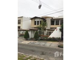 4 Bedroom House for sale in Pontificia Universidad Católica del Perú, San Miguel, Lima District