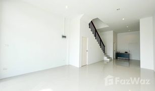2 Bedrooms Shophouse for sale in Chalong, Phuket 