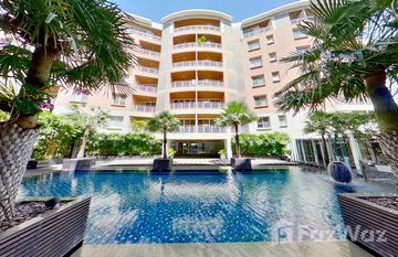 The Rise Sukhumvit 39 in Khlong Tan Nuea, Bangkok