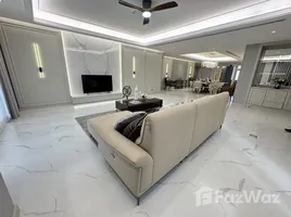 อพาร์ทเม้นท์ 4 ห้องนอน ให้เช่า ในโครงการ รวีวรรณ สวีท, คลองตันเหนือ