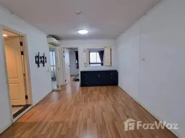 1 Habitación Departamento en alquiler en Lumpini Place Narathiwasratchanakarin, Chong Nonsi, Yan Nawa, Bangkok