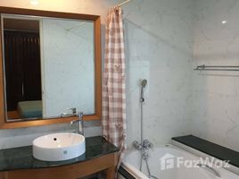 2 спален Кондо в аренду в The Bangkok Sukhumvit 61, Khlong Tan Nuea