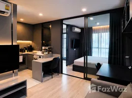 คอนโด สตูดิโอ ให้เช่า ในโครงการ ริทึ่ม รางน้ำ, ถนนพญาไท