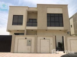 5 спален Вилла на продажу в Al Zaheya Gardens, Al Zahya, Ajman