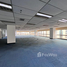 877.50 кв.м. Office for rent at Serm Mit Tower, Khlong Toei Nuea
