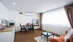 Квартира, Студия на продажу в Патонг, Пхукет The Suites Apartment Patong