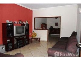 在Vila Queiroz出售的3 卧室 屋, Pesquisar, Bertioga