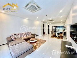 2 Schlafzimmer Appartement zu vermieten im 2Bedrooms Service Apartment In Daun Penh, Ou Ruessei Ti Muoy, Prampir Meakkakra