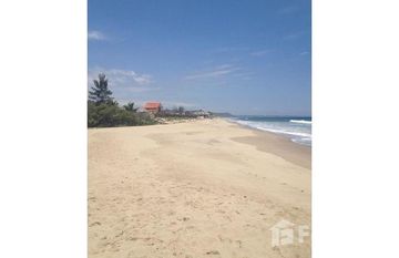 Two Bedroom Condo in Private Gated Community On The Ocean in Santa Elena, Guayas