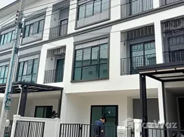 3 Bedroom Villa for rent at Lumpini Town Place Sukhumvit-Srinakarin, Samrong Nuea, Mueang Samut Prakan, Samut Prakan, Thailand