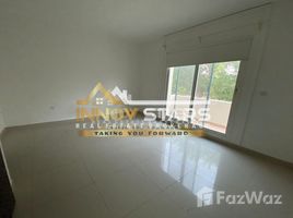 3 спален Вилла на продажу в Contemporary Style, Al Reef Villas