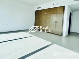 2 спален Квартира на продажу в The Gate Tower 3, Shams Abu Dhabi