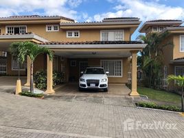 4 Habitación Casa en venta en Guachipelin, Escazu, San José