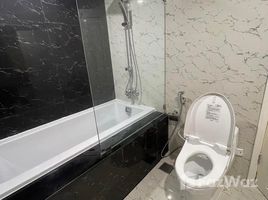 1 спален Кондо в аренду в Nusa State Tower Condominium, Si Lom, Банг Рак