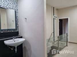 2 спален Таунхаус for sale in Щанг Тхонгланг, Бангкок, Khlong Chaokhun Sing, Щанг Тхонгланг