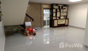 4 Bedrooms Townhouse for sale in Khlong Toei, Bangkok Baan Khlong Toei Niwet