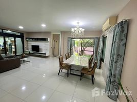 4 Bedroom House for sale at Mantana Rama 9-Srinakarin, Hua Mak