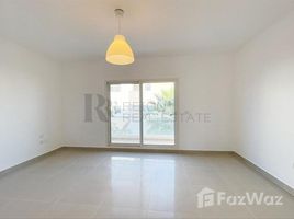 2 спален Вилла на продажу в Contemporary Style, Al Reef Villas, Al Reef