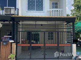 2 Bedroom Townhouse for sale at Prang Thip Village, Khlong Chaokhun Sing