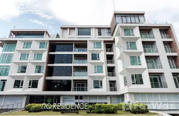 RQ Residence in Khlong Tan Nuea, バンコク
