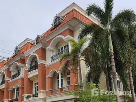 4 спален Таунхаус в аренду в Casa City Ladprao, Khlong Chan